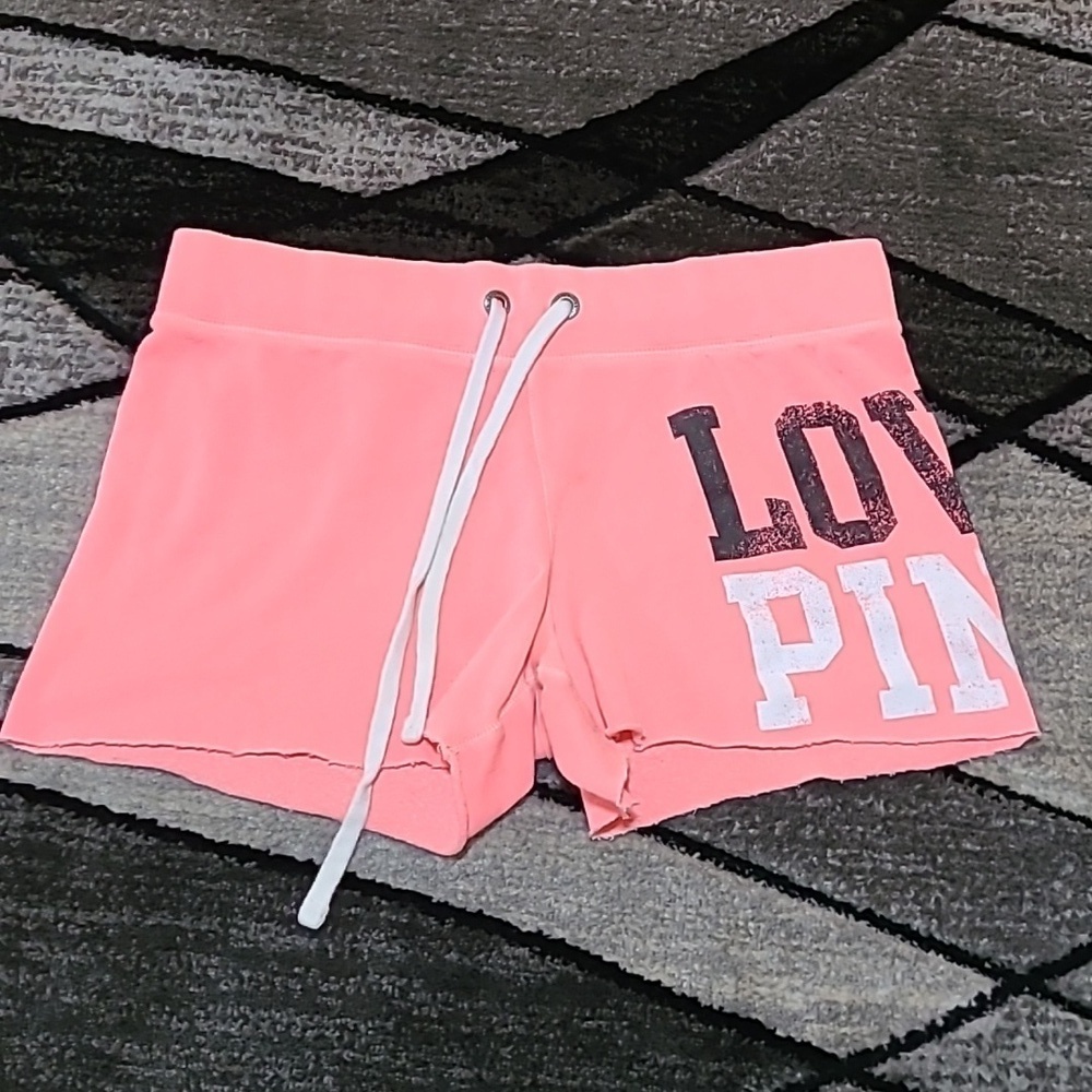 VINTAGE VS PINK LOVE PINK LOGO 2011 SWEAT SHORTS